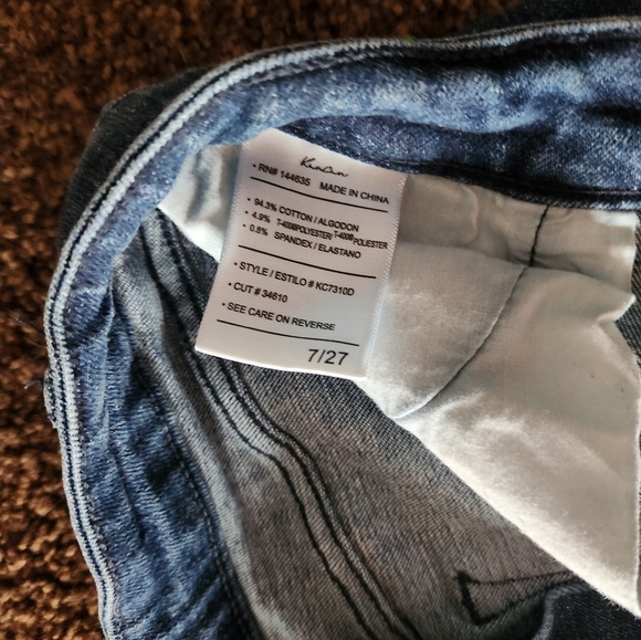 Kancan Ripped Jeans - Picture 2 of 2